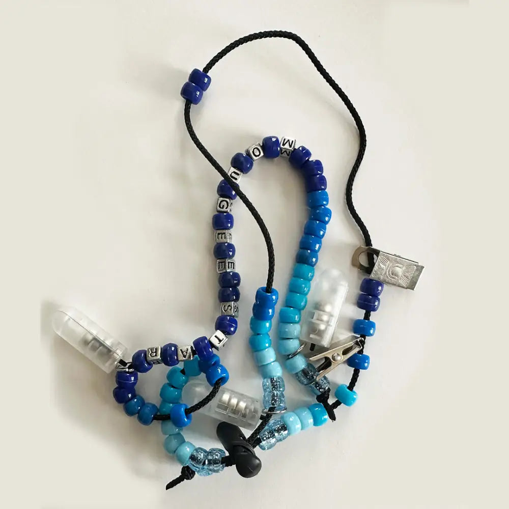 Mougee Beaded LED Clip - Carry Your Flow Star Around In Style - Adjustable Length - The Blues - Toys
